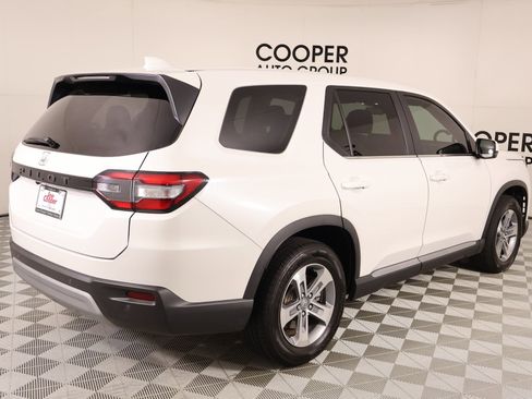 Used 2025 Honda Pilot EX-L image 21