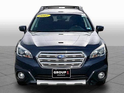Used 2017 Subaru Outback 2.5i Limited AWD/4WD image 3