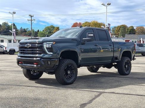 New 2025 Chevrolet Silverado 2500 LT w/ Trail Boss Package image 3