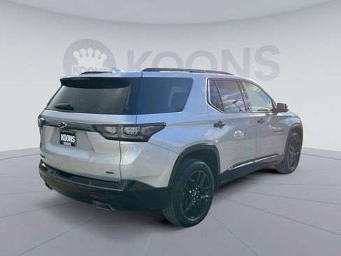 Used 2021 Chevrolet Traverse Premier w/ Redline Edition image 7