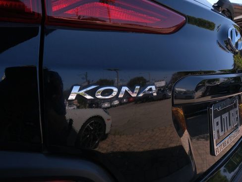 Used 2019 Hyundai Kona SEL FWD image 48