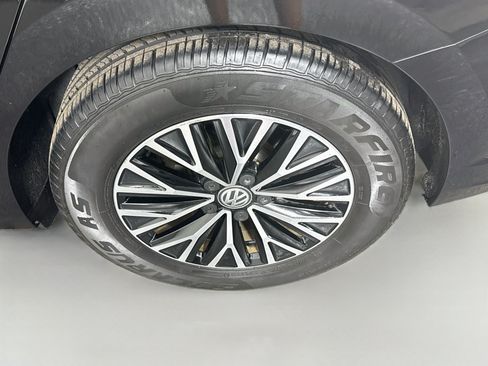 Used 2019 Volkswagen Jetta SE FWD image 37