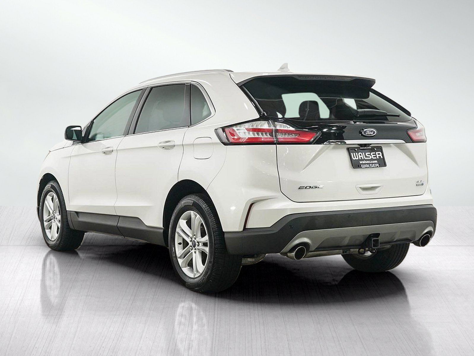 Used 2019 Ford Edge SEL w/ Equipment Group 201A AWD/4WD image 3