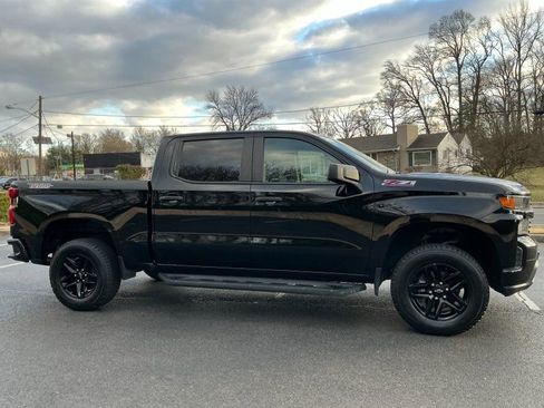 Used 2020 Chevrolet Silverado 1500 Custom Trail Boss w/ Custom Convenience Package image 3