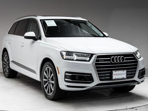 Used 2018 Audi Q7 3.0T Prestige AWD/4WD image 29
