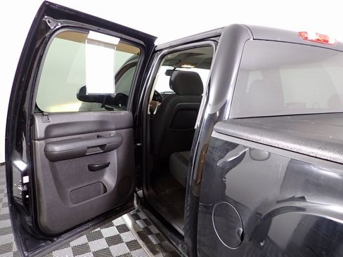 Used 2011 GMC Sierra 1500 SLE w/ Power Tech Package image 23