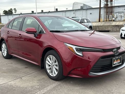 Certified 2026 Toyota Corolla XLE FWD image 4