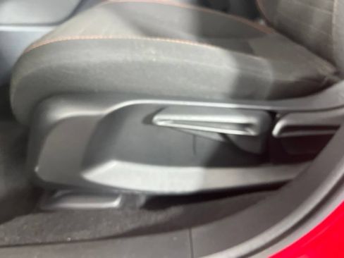 Certified 2026 Honda HR-V Sport image 19