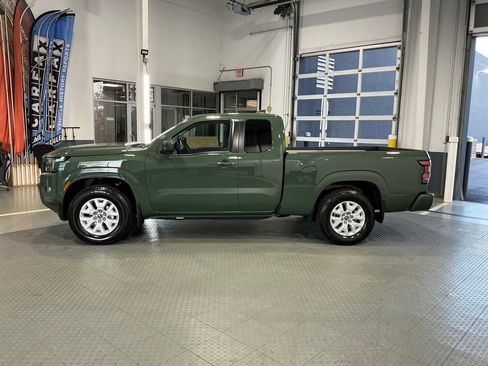 Used 2024 Nissan Frontier SV w/ SV Convenience Package image 22