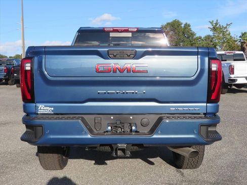 New 2026 GMC Sierra 2500 Denali w/ Denali Reserve Package image 5
