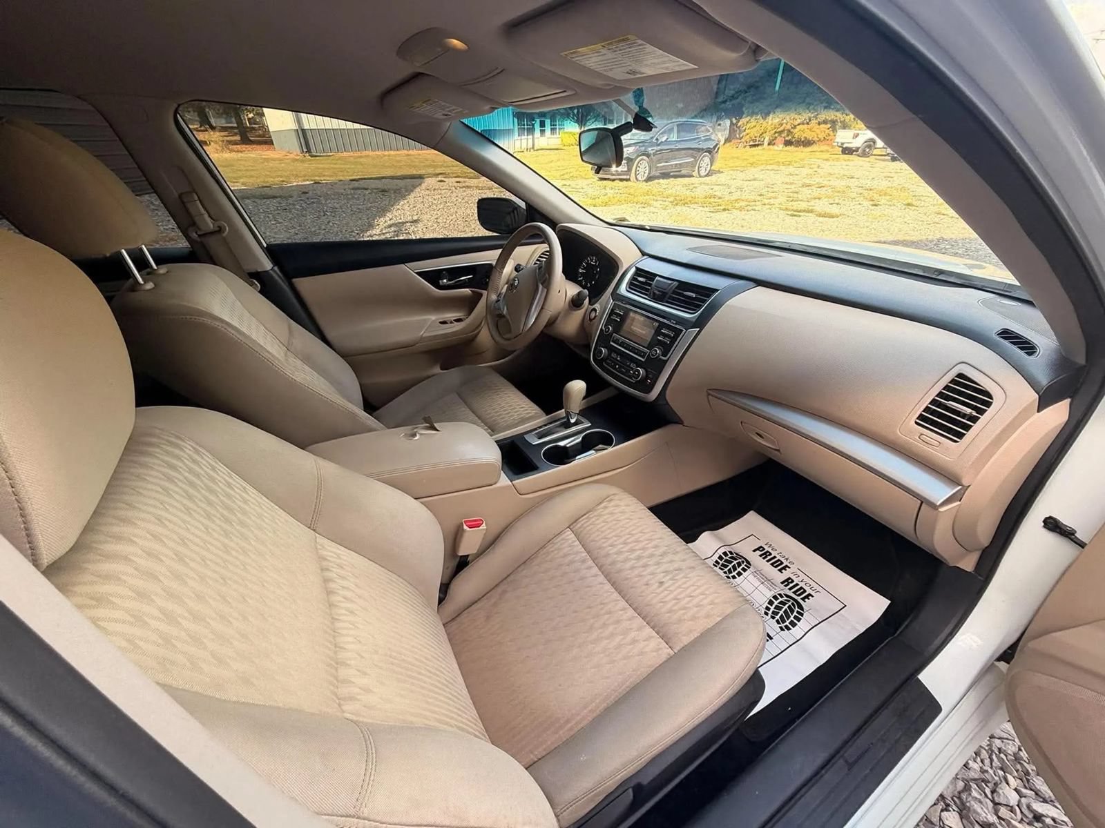 Used 2016 Nissan Altima 2.5 SV FWD image 10