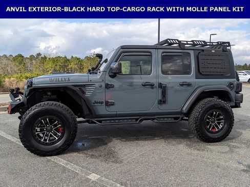 Used 2025 Jeep Wrangler Willys image 6