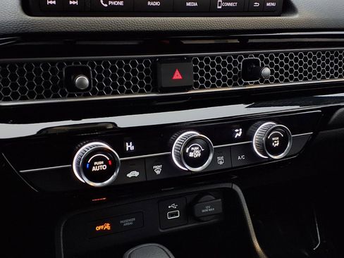 Certified 2023 Honda Civic LX image 18