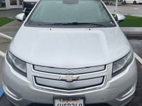 Used 2012 Chevrolet Volt Premium w/ Premium Trim Package image 2