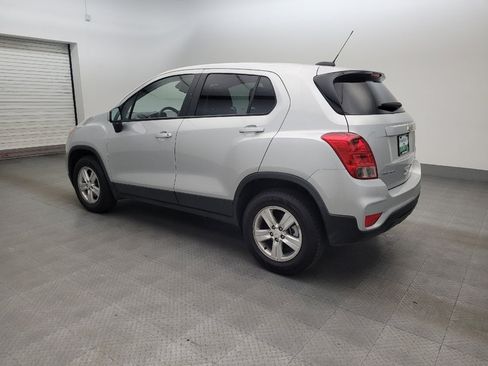 Used 2022 Chevrolet Trax LS w/ Tint and Cruise Package AWD/4WD image 3