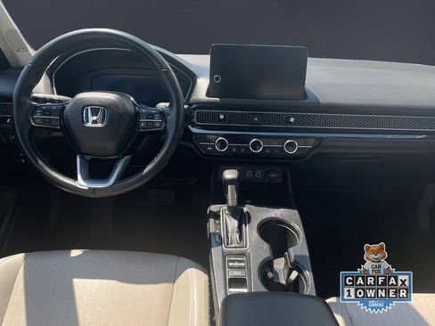 Used 2024 Honda Civic Touring image 10