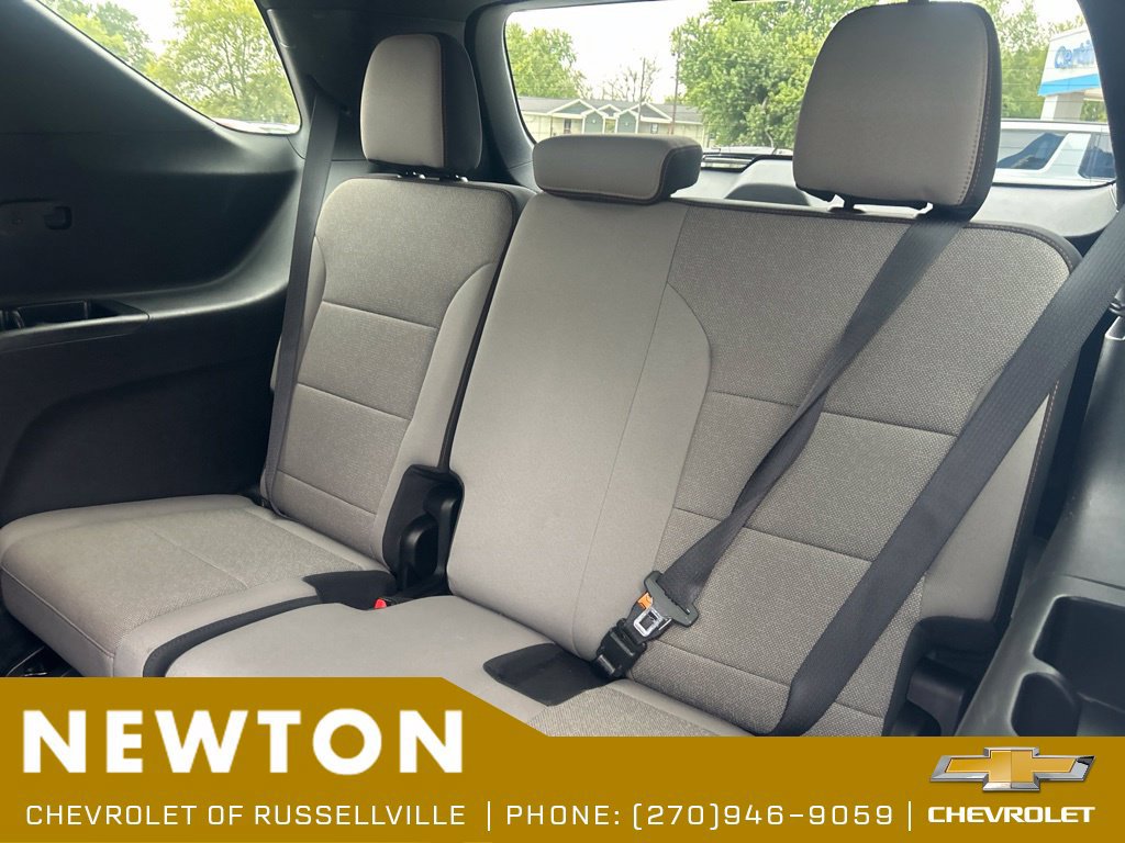 Used 2026 Chevrolet Traverse LT w/ Driver Confidence Package FWD image 36