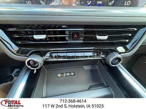 New 2026 Chevrolet Tahoe Z71 w/ Comfort Package AWD/4WD image 28