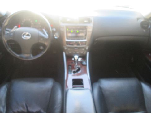 Used 2006 Lexus IS 250 image 8