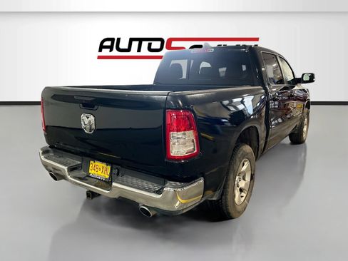 Used 2022 RAM 1500 4x4 Crew Cab image 7
