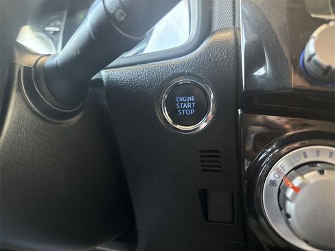 Used 2022 Toyota 4Runner TRD Off-Road Premium image 17