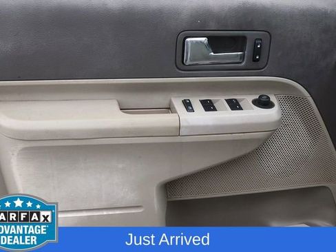 Used 2010 Ford Edge SEL image 10