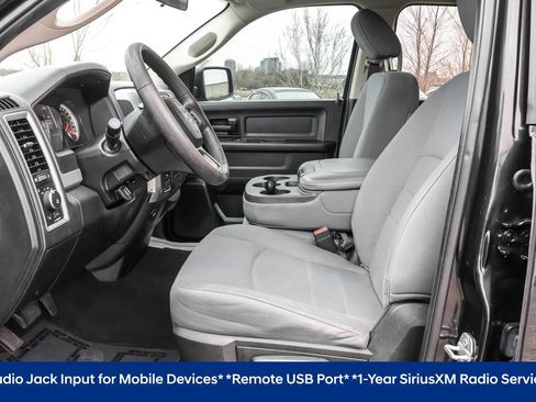 Used 2017 RAM 1500 Express w/ Black Ram 1500 Express Group AWD/4WD image 6