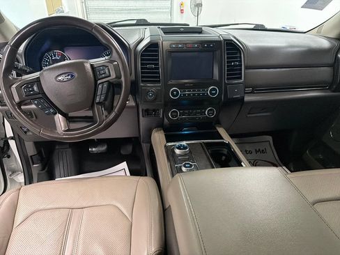 Used 2021 Ford Expedition Max Limited AWD/4WD image 16