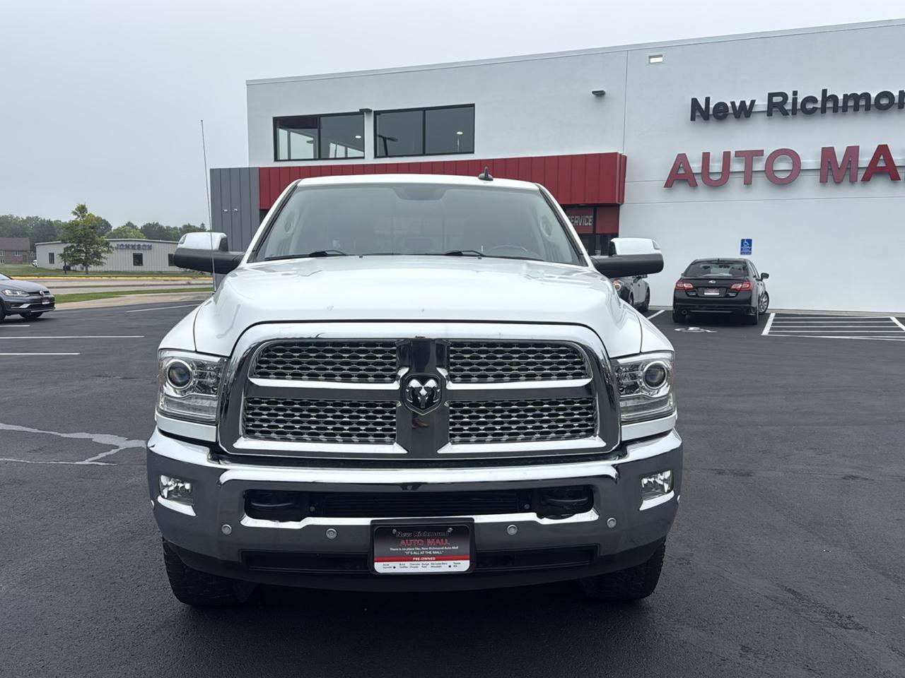 Used 2018 RAM 2500 Laramie w/ Convenience Group AWD/4WD image 8