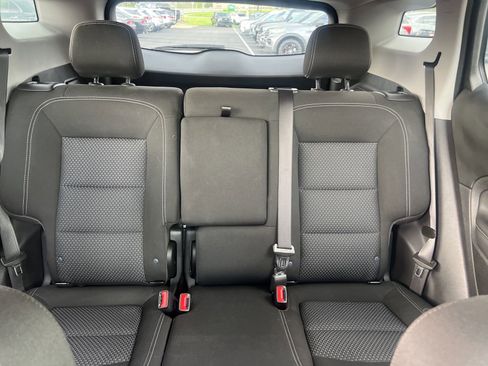 Used 2023 GMC Terrain SLE w/ Driver Convenience Package AWD/4WD image 57