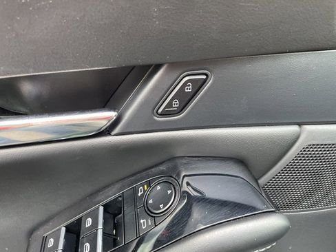 Certified 2025 MAZDA CX-30 AWD 2.5 S w/ Preferred Package image 14