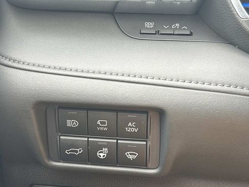 Used 2021 Toyota Highlander Platinum AWD/4WD image 28
