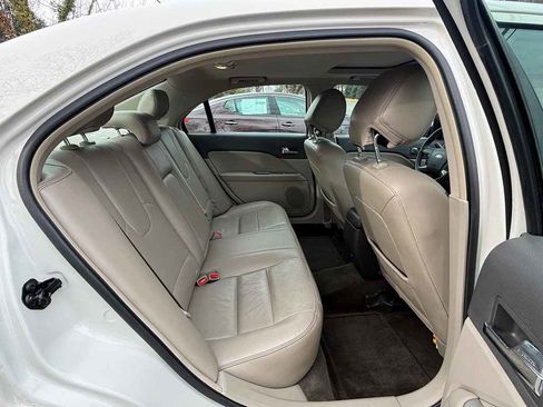 Used 2012 Ford Fusion SEL image 12