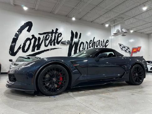 Used 2015 Chevrolet Corvette Z06 RWD image 1