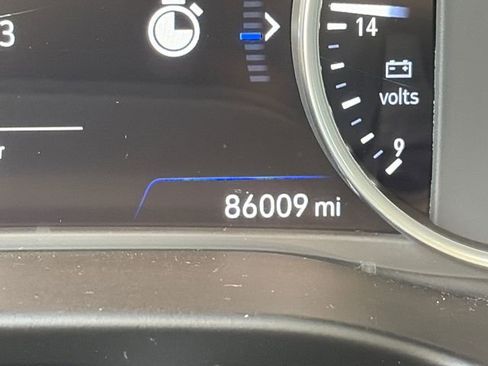 Used 2020 Buick Enclave Avenir w/ Avenir Technology Package image 25