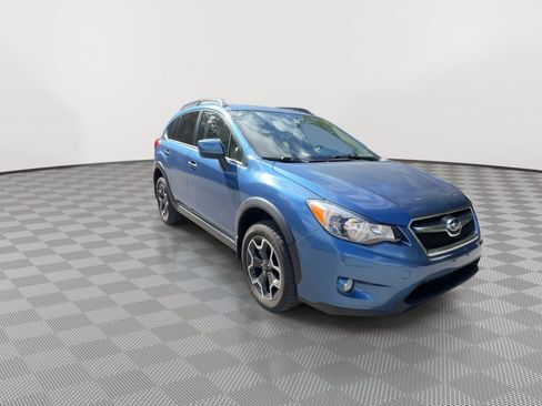 Used 2014 Subaru Crosstrek 2.0i Limited w/ Popular Package #2 AWD/4WD image 2