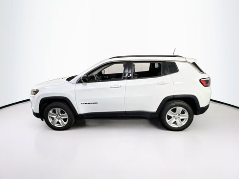 Used 2022 Jeep Compass Latitude w/ Convenience Group AWD/4WD image 8