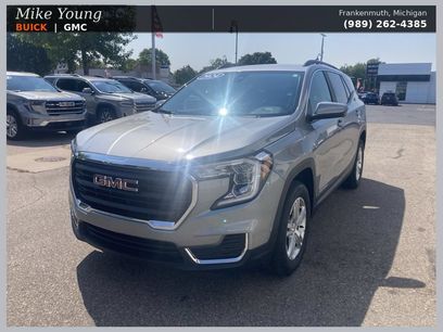 Used 2024 GMC Terrain SLE w/ Driver Convenience Package