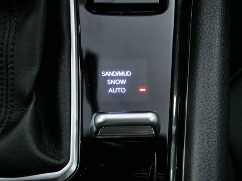 Used 2024 Jeep Compass Latitude image 51