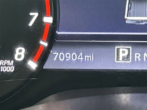 Used 2020 Nissan Titan PRO-4X w/ Pro-4x Convenience Package image 22