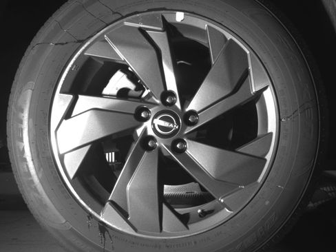 Used 2025 Nissan Rogue SV FWD image 15