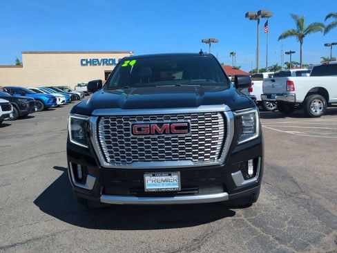 Certified 2024 GMC Yukon XL Denali AWD/4WD image 3