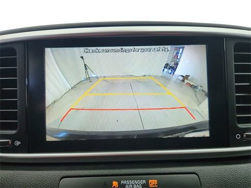 Used 2021 Kia Sportage LX image 14