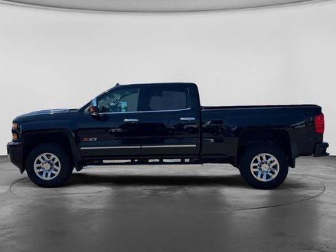 Used 2019 Chevrolet Silverado 3500 LTZ w/ Duramax Plus Package AWD/4WD image 6