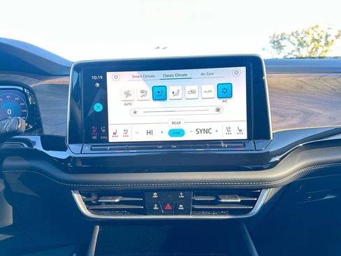 New 2026 Volkswagen Atlas SE image 45