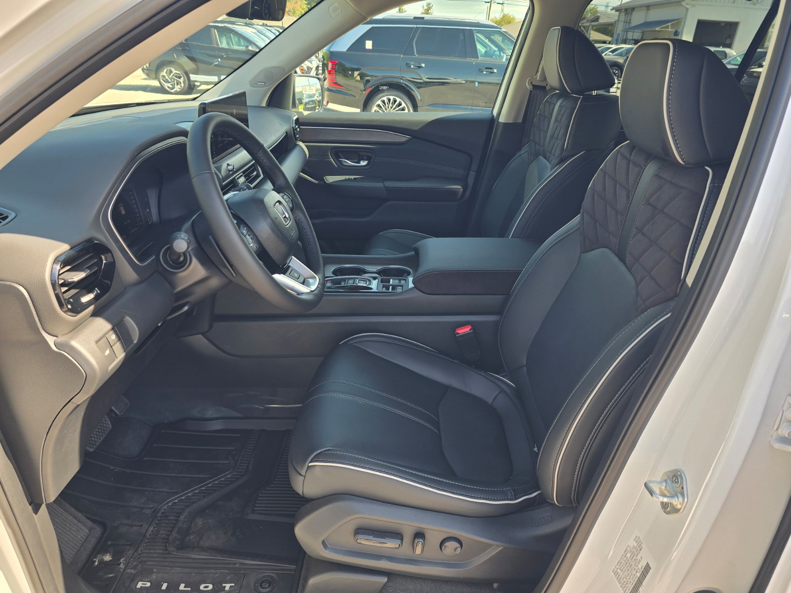 New 2026 Honda Pilot Elite image 13