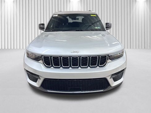 New 2025 Jeep Grand Cherokee Laredo X image 11