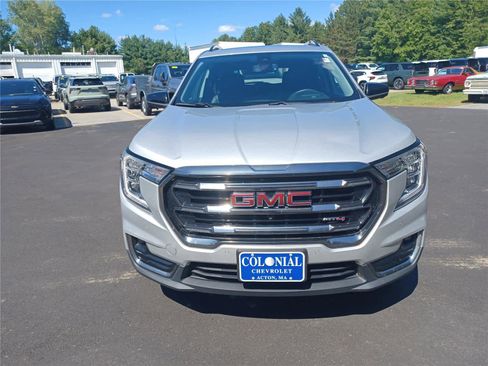 Used 2022 GMC Terrain AT4 w/ Infotainment Package II image 23