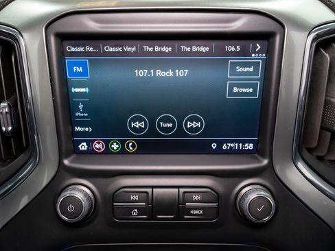 Used 2022 Chevrolet Silverado 1500 LT Trail Boss image 18