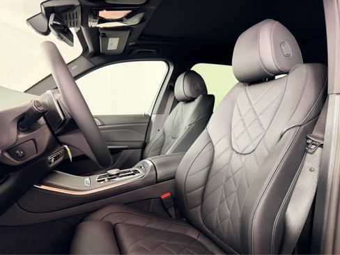 New 2026 BMW X5 xDrive50e image 15